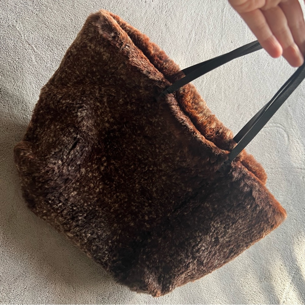 FENDI vintage rabbit tote bag (authentic!)
